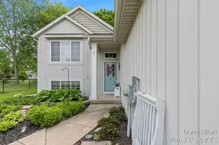 171 Foxtail Dr, Ionia, MI 48846 - Photo 4