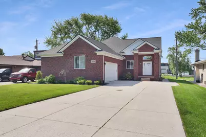 48484 Jefferson Avenue, New Baltimore, MI 48047 - Photo 1