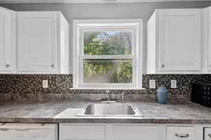 868 Woodbine Blvd, Jackson, MI 49203 - Photo 14