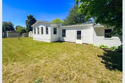 121 Elm Court, Muskegon, MI 49445 - Photo 2