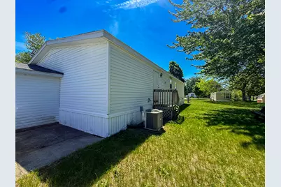 121 Elm Court, Muskegon, MI 49445 - Photo 40