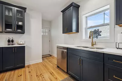 416 Center Street, South Haven, MI 49090 - Photo 8