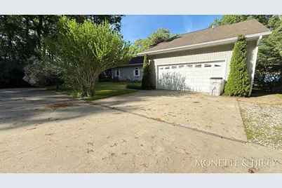 2550 Cove Road, Twin Lake, MI 49457 - Photo 2