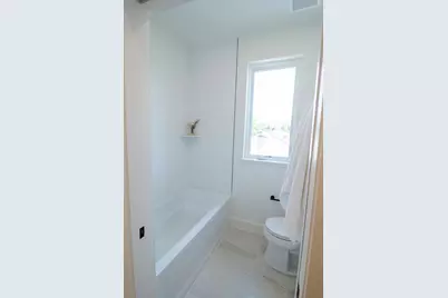 2324 Dallas Avenue, Royal Oak, MI 48067 - Photo 38