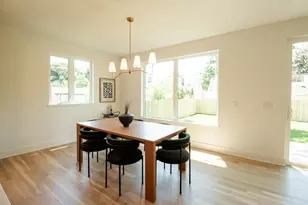 2324 Dallas Ave, Royal Oak, MI 48067 - Photo 16