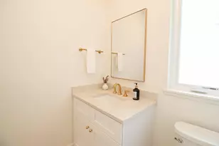 2324 Dallas Ave, Royal Oak, MI 48067 - Photo 8