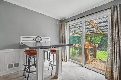 532 Clayton Avenue NW, Grand Rapids, MI 49534 - Photo 4