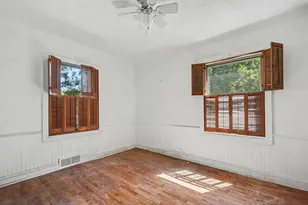 532 Clayton Ave NW, Grand Rapids, MI 49534 - Photo 8