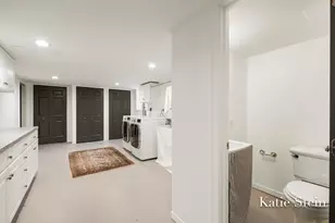 833 Gladstone Dr SE, Grand Rapids, MI 49506 - Photo 68