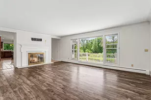 3086 Springbrook Dr, Kalamazoo, MI 49004 - Photo 4