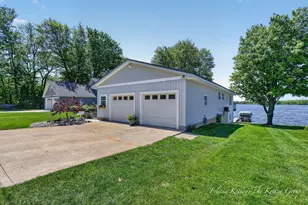 17230 Warrior Dr, Howard City, MI 49329 - Photo 2