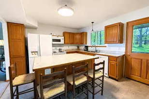 8649 Hidden Lake Dr, Howell, MI 48855 - Photo 10