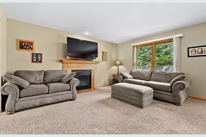 6527 Sussex Street, Portage, MI 49024 - Photo 12
