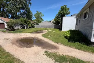 2147 Plainfield Ave NE, Grand Rapids, MI 49505 - Photo 22