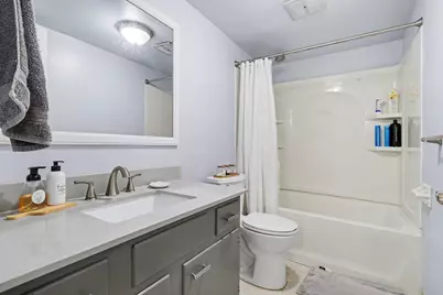 756 W Kilgore Road #205, Kalamazoo, MI 49008 - Photo 12