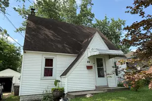 26 Edna Ave, Pontiac, MI 48341 - Photo 2