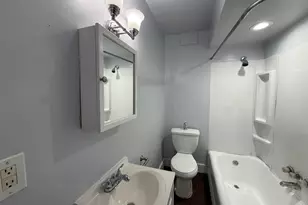 26 Edna Ave, Pontiac, MI 48341 - Photo 6
