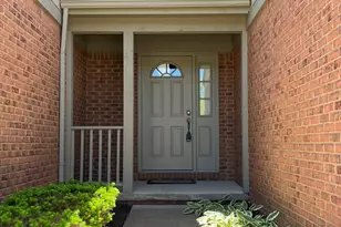 771 Taylor St, Chelsea, MI 48118 - Photo 2