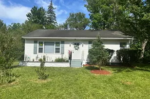 1308 Colgrove Ave, Kalamazoo, MI 49048 - Photo 1