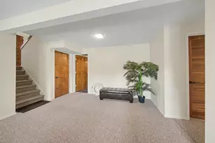 5181 Christine Ct, Ann Arbor, MI 48103 - Photo 6