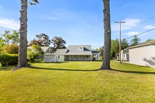 1533 W Highland Blvd, Battle Creek, MI 49015 - Photo 18