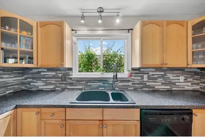 38560 Mason Street, Livonia, MI 48154 - Photo 16