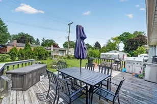 38560 Mason St, Livonia, MI 48154 - Photo 38
