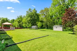 65 W Hallett St, Hillsdale, MI 49242 - Photo 30