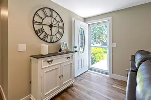 65 W Hallett St, Hillsdale, MI 49242 - Photo 4