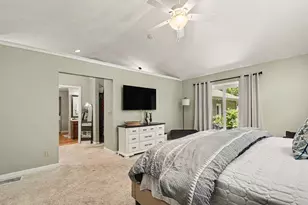 1366 Maiden Ln, Saint Joseph, MI 49085 - Photo 10