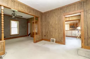 434 Sackett Ave, Monroe, MI 48162 - Photo 10