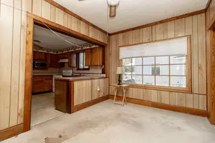 434 Sackett Ave, Monroe, MI 48162 - Photo 12