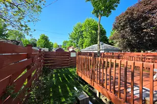299 4th St, Manistee, MI 49660 - Photo 28