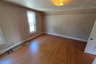 299 4th St, Manistee, MI 49660 - Photo 22