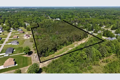 4404 S Sheridan Drive, Muskegon, MI 49444 - Photo 20