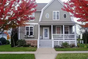 573 Brownstone St, Holland, MI 49423 - Photo 1