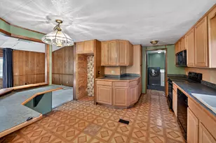 8054 N Gale Rd, Otisville, MI 48463 - Photo 8