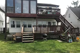 381 E Shore Dr, Whitmore Lake, MI 48189 - Photo 2