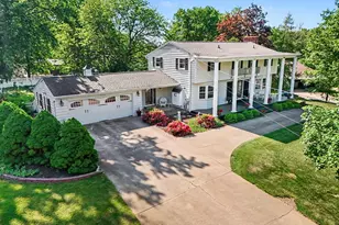 2106 Aberdeen Dr, Kalamazoo, MI 49008 - Photo 4
