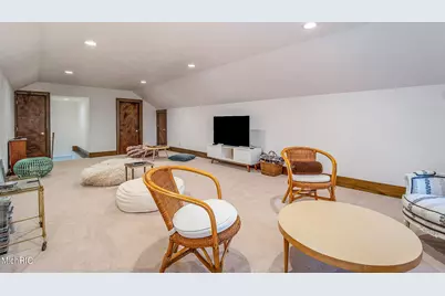 1405 Long Road, Kalamazoo, MI 49008 - Photo 28