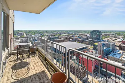 28 Campau Circle NW #2803, Grand Rapids, MI 49503 - Photo 2