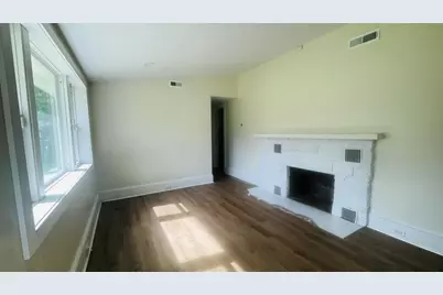 244 Woodland Avenue, Jackson, MI 49203 - Photo 8