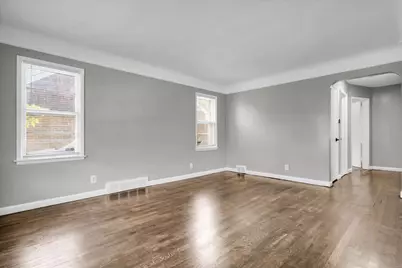 11577 Somerset Avenue, Detroit, MI 48224 - Photo 6