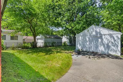 11577 Somerset Avenue, Detroit, MI 48224 - Photo 26