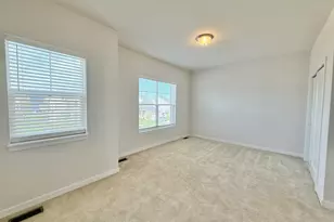 6394 S Trailwoods Dr, Ann Arbor, MI 48103 - Photo 54