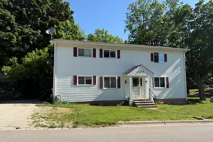 504 Spring St, Big Rapids, MI 49307 - Photo 1