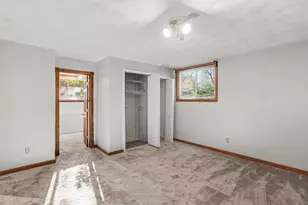 9425 Lamont St, Livonia, MI 48150 - Photo 16