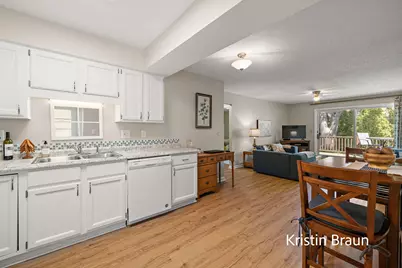 1075 Walnut Grove Drive #27, Muskegon, MI 49441 - Photo 6