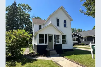 32 W Main Avenue, Zeeland, MI 49464 - Photo 1