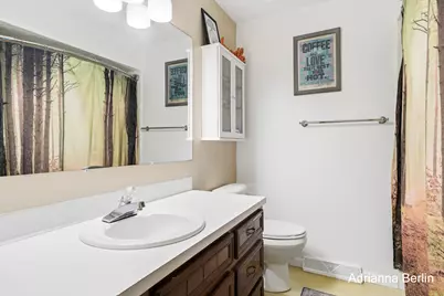 7467 Pinegrove Drive, Jenison, MI 49428 - Photo 10